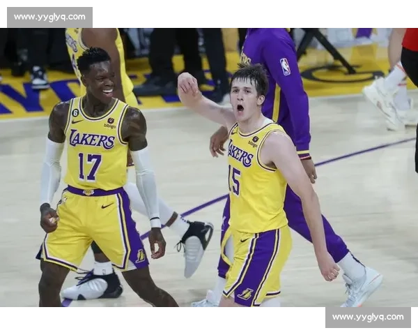 热搜第一!里夫斯 51 分封神,笑侃不值一提引美记预警 热搜第一!里夫斯 51 分封神,笑侃不值一提引美记预警